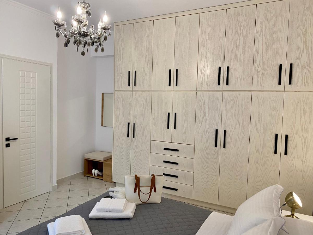 Porta Home Modern And Hospitable Naxos City エクステリア 写真
